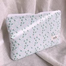 Load image into Gallery viewer, Soft Petal Pouch