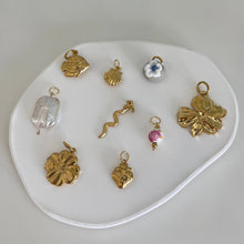 Load image into Gallery viewer, Chunky Ceramic Flower Charm