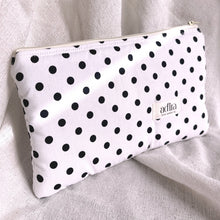 Load image into Gallery viewer, Ivory Night Pouch