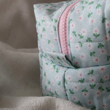 Load image into Gallery viewer, Soft Petal Vanity Bag