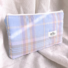 Load image into Gallery viewer, Summer Field Pouch
