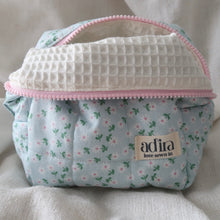 Load image into Gallery viewer, Soft Petal Vanity Bag
